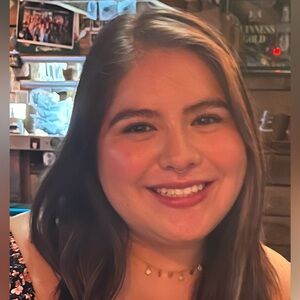 Meet your Posher, Laly